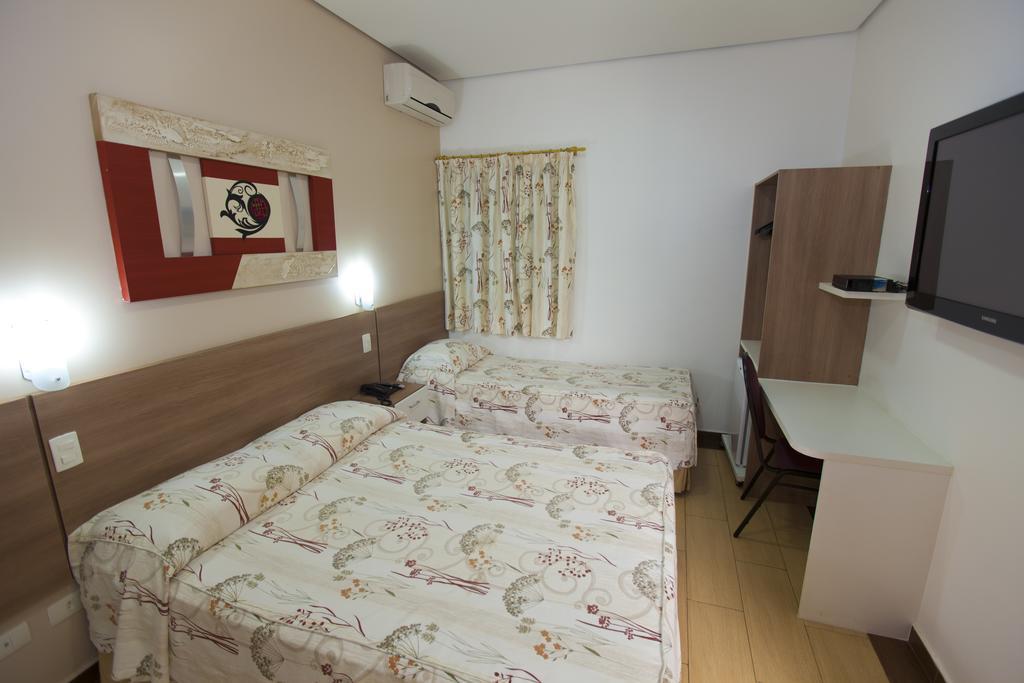 Hotel Oly Plaza Piracicaba Phòng bức ảnh